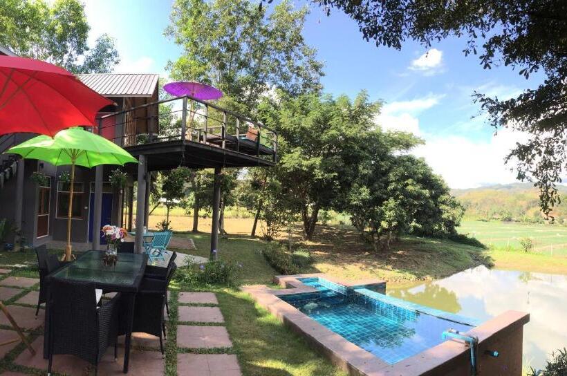 مبيت وإفطار Gumbie House