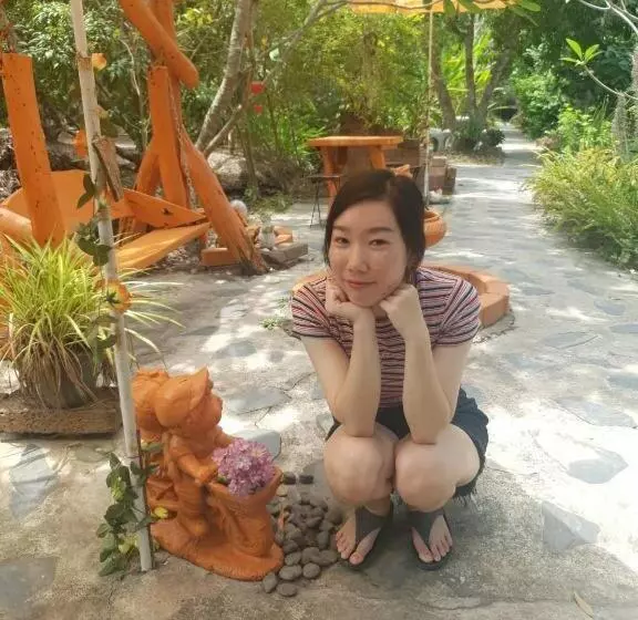 هتل Baan Suan Phidchamika