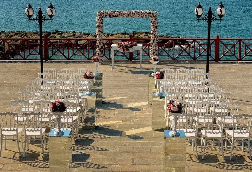 Babillon Hotel Spa & Restaurant