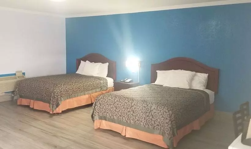 ホテル Carrizo Executive Inn