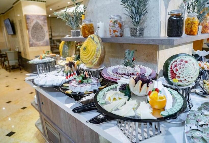 Отель Emaar Grand