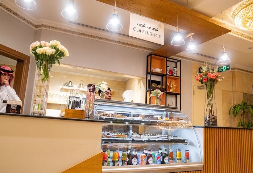 Отель Emaar Grand