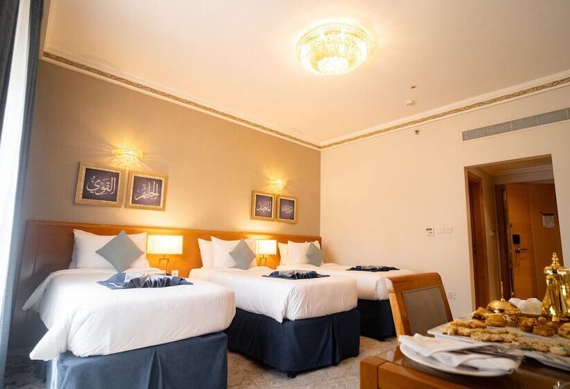 Отель Emaar Grand