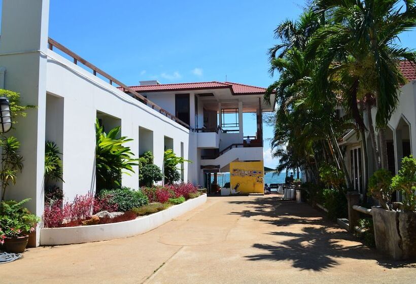 Otel Maldives Beach Resort