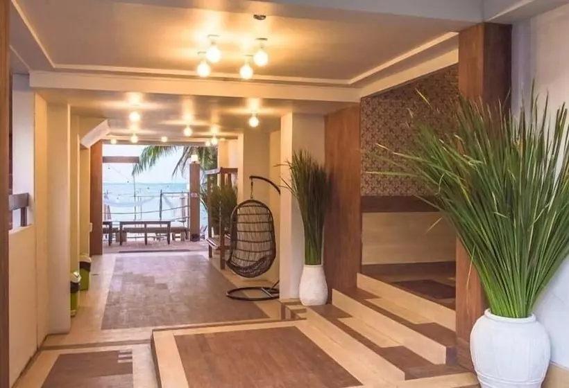 Hotelli Maldives Beach Resort