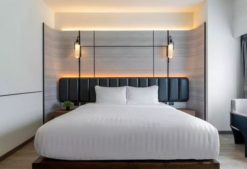 Panmanee Hotel Newly Renovated