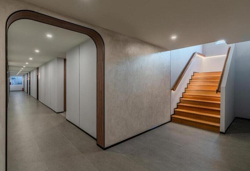 Panmanee Hotel Newly Renovated