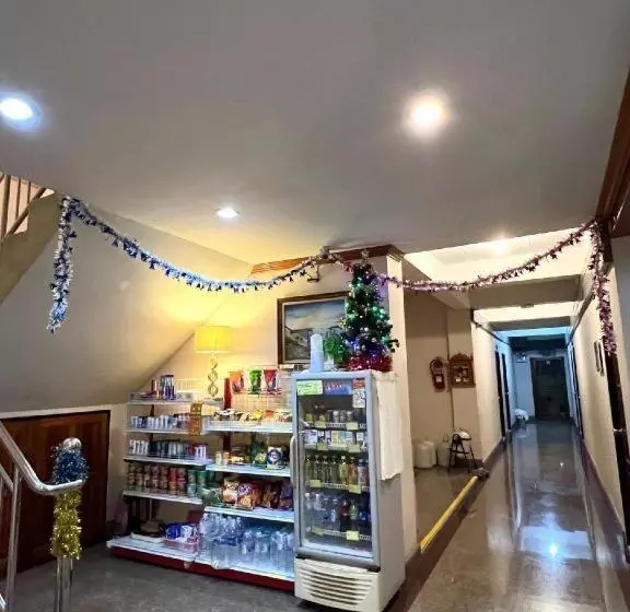 هتل Ritzy House