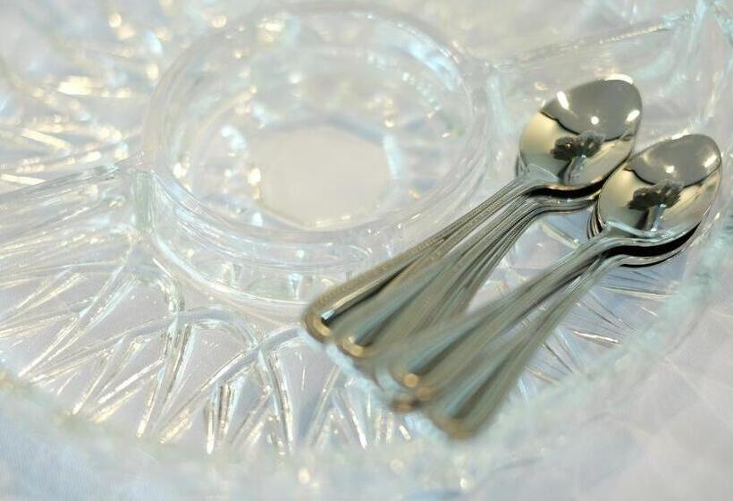 호텔 The Brown House