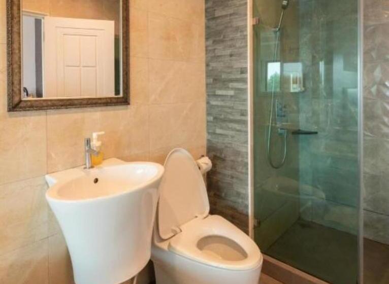 Hotelli Tribe Pattaya Sha Certificated