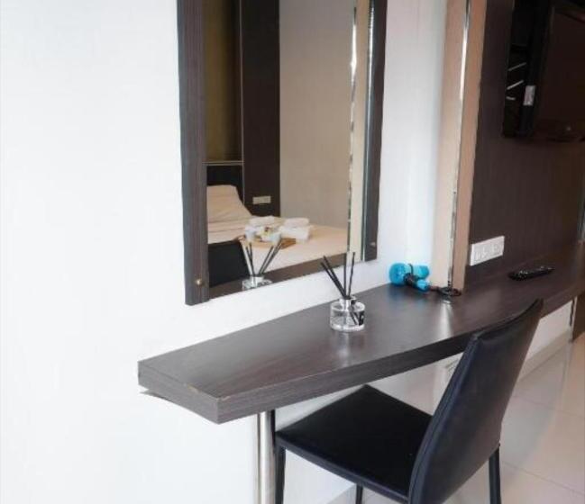 Hotelli Tribe Pattaya Sha Certificated