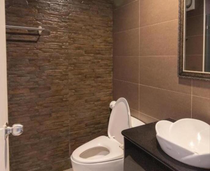 Hotelli Tribe Pattaya Sha Certificated