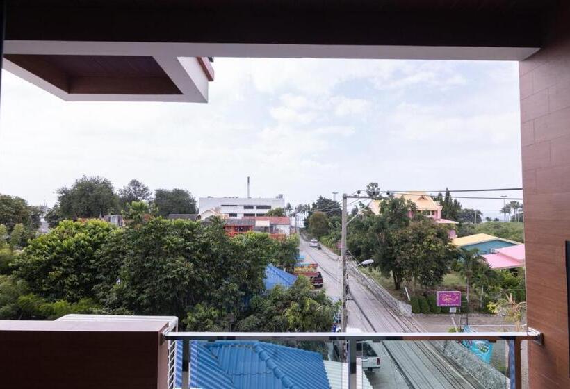 Hotelli Tribe Pattaya Sha Certificated