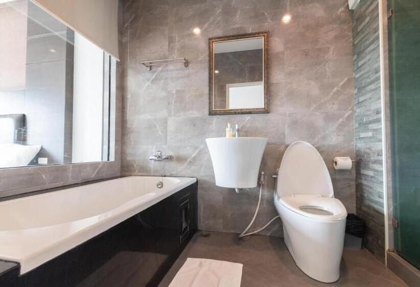 Hotelli Tribe Pattaya Sha Certificated