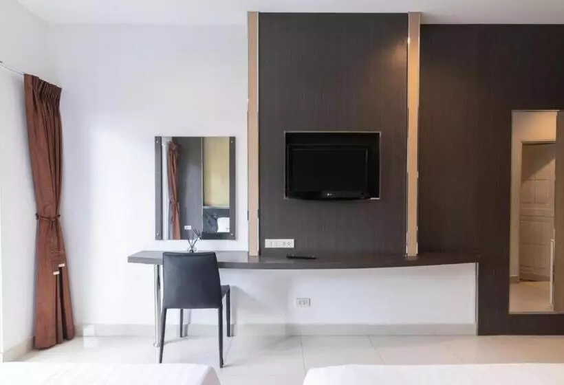 Hotelli Tribe Pattaya Sha Certificated