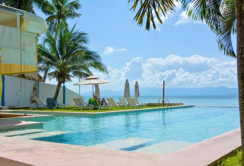 Le Divine Comedie Beach Resort