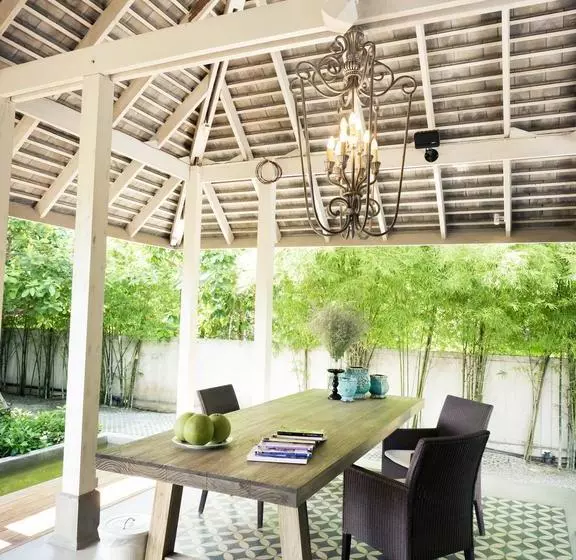 استراحتگاه Pomelo Amphawa The Local Residence