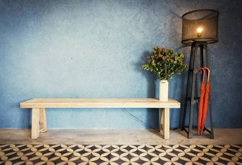 استراحتگاه Pomelo Amphawa The Local Residence