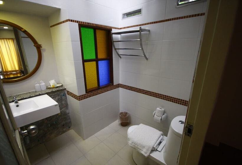 Seashell Village Resort