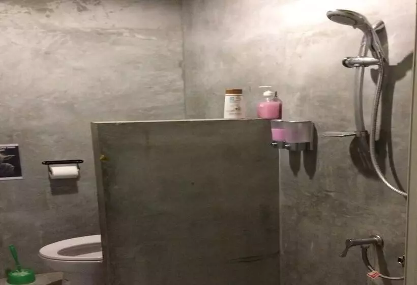 Staying Hostel