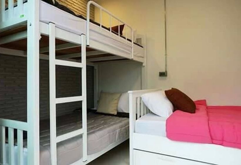 הוסטל Baan Aom Boutique Pranburi