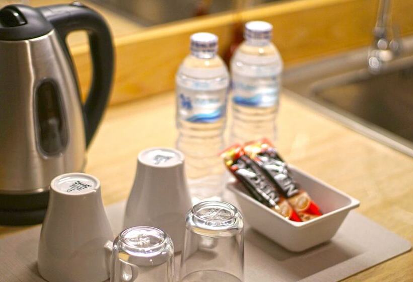 Benri Sriracha Residence