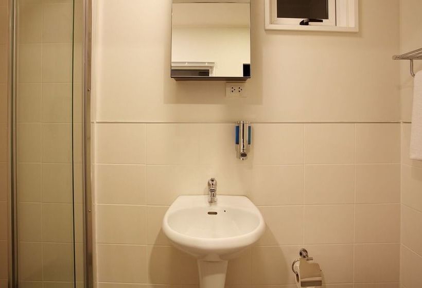 Отель Bric Box  Buriram