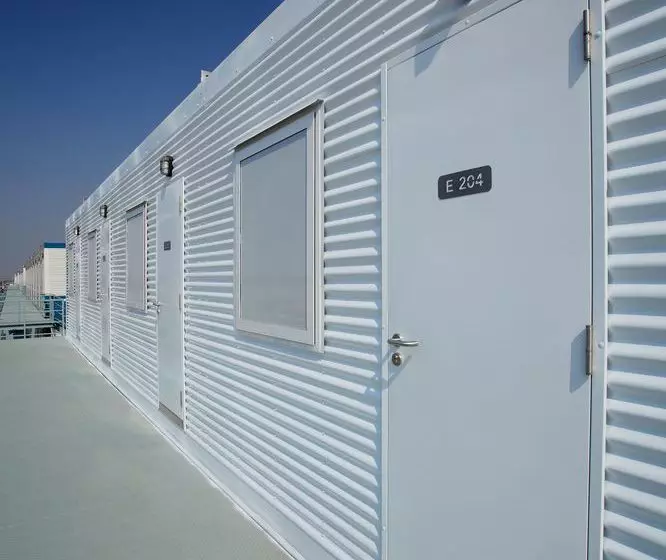 هتل Bric Box Buriram