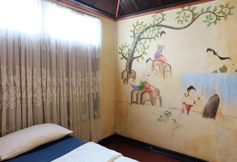 هتل Baan Eve Guesthouse
