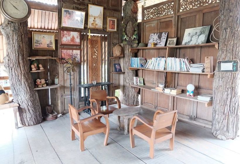 Отель Baan Eve Guesthouse