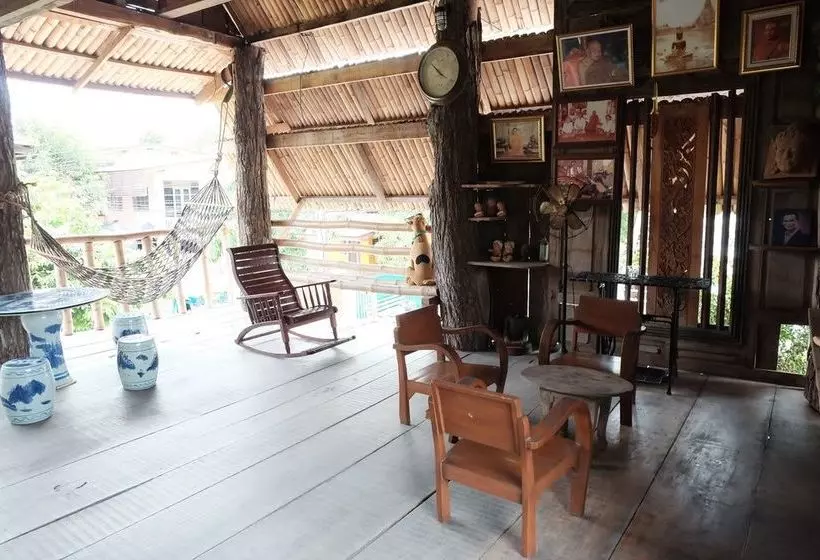 هتل Baan Eve Guesthouse