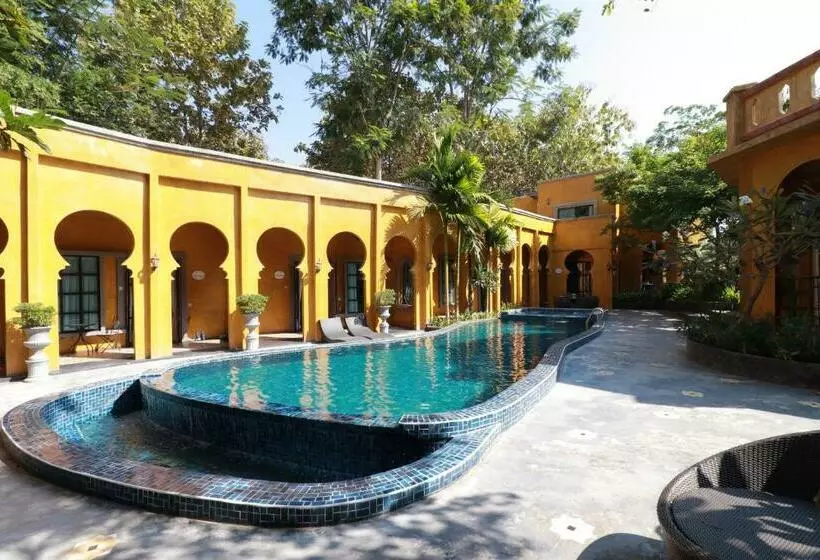 هتل Capital O 469 At Nata Chiangmai Chic View