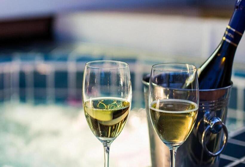 酒店 Doltara Boutique Resort