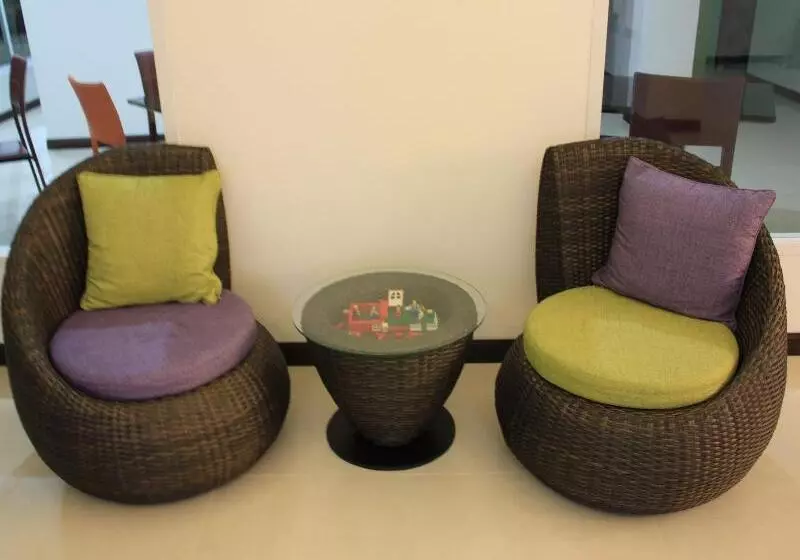 هتل Iyaris Boutique Resort