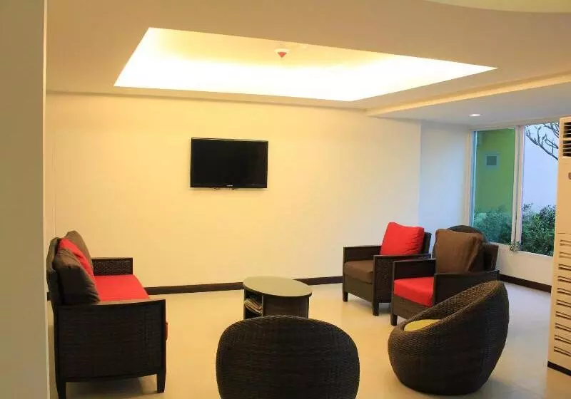 هتل Iyaris Boutique Resort