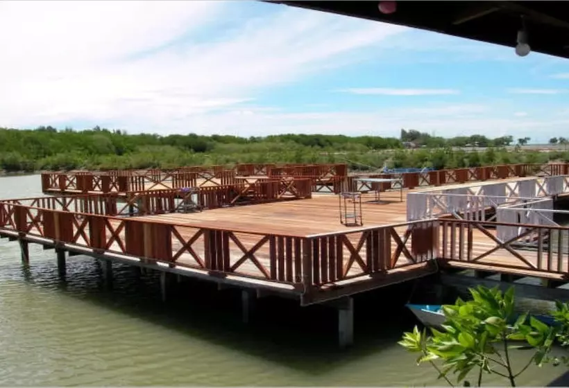 هتل Khungkapong Resort