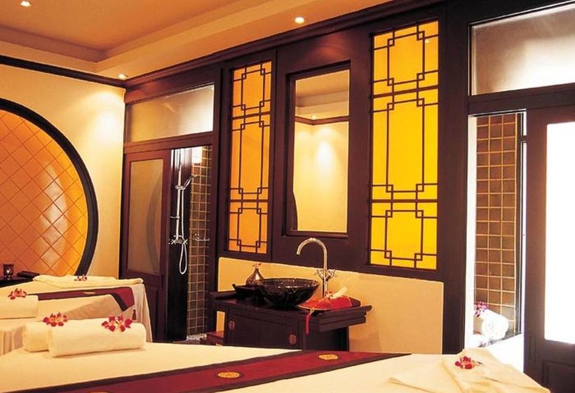 Hotelli Lk Crystal Ville