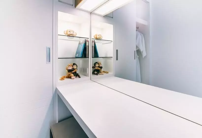هتل Monkey House