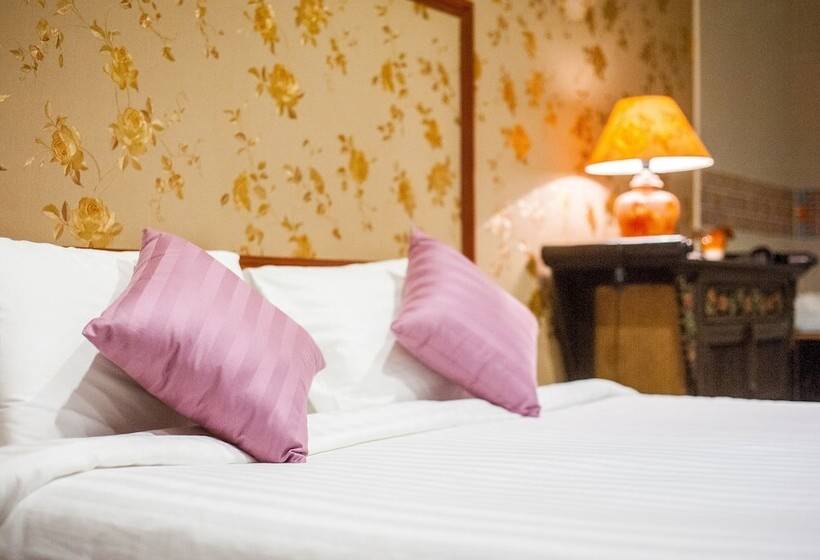 Отель Nongkhai Tavilla Resort And Convention Center