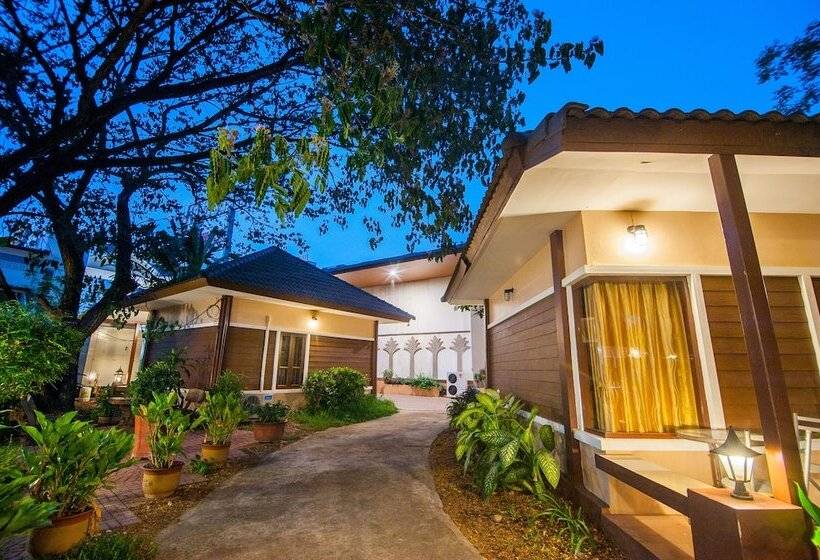 Отель Nongkhai Tavilla Resort And Convention Center