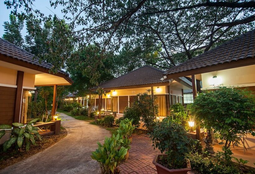 Отель Nongkhai Tavilla Resort And Convention Center