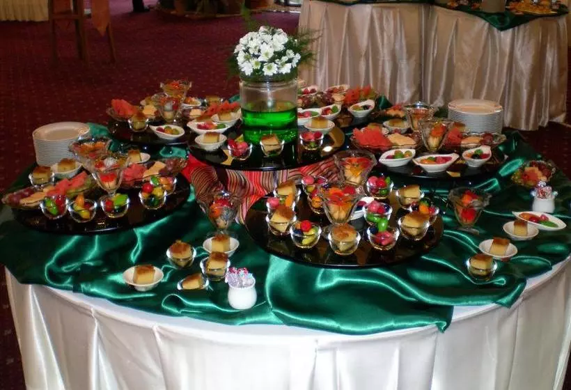 هتل Saraburi Inn