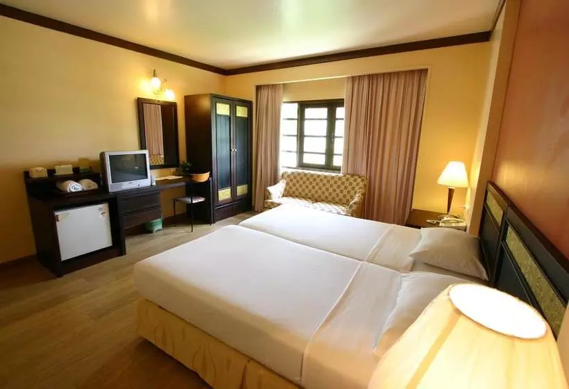 هتل Saraburi Inn