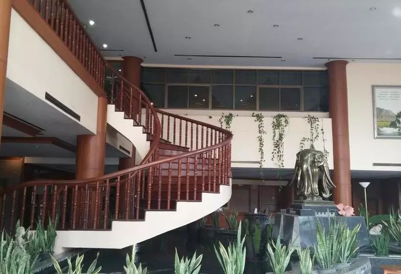هتل Saraburi Inn