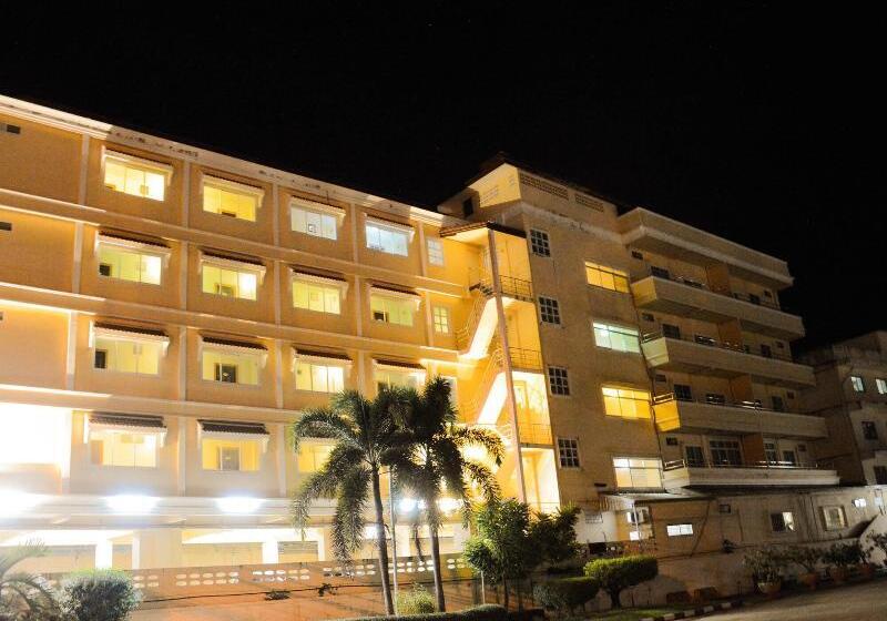 호텔 Submukda Phoomplace