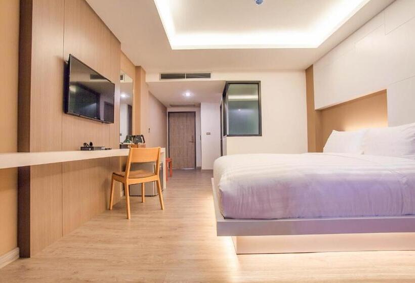 בית מלון כפרי The Zense Boutique