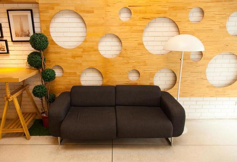 ホテル Zen Rooms Ladprao Soi 23