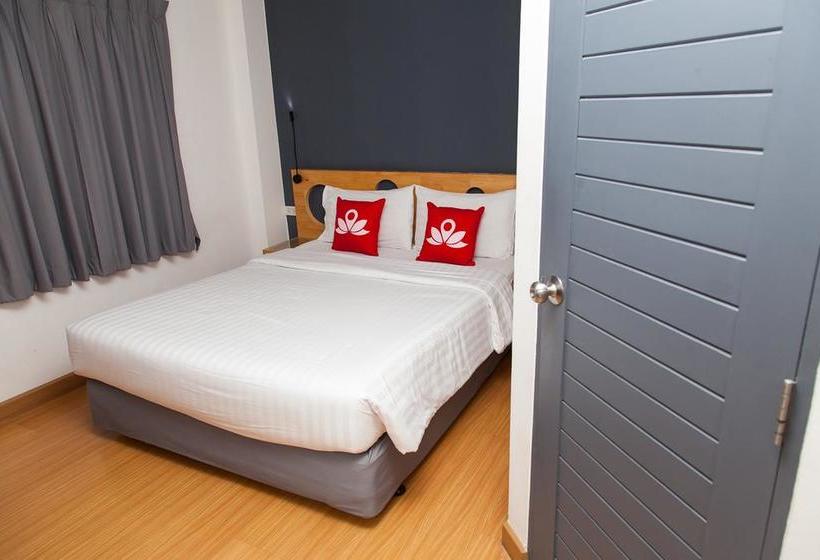 ホテル Zen Rooms Ladprao Soi 23