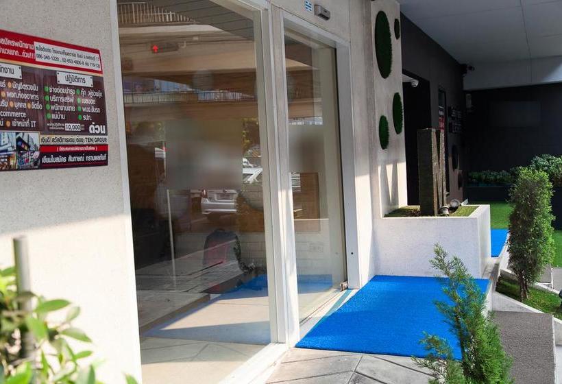 ホテル Zen Rooms Ladprao Soi 23