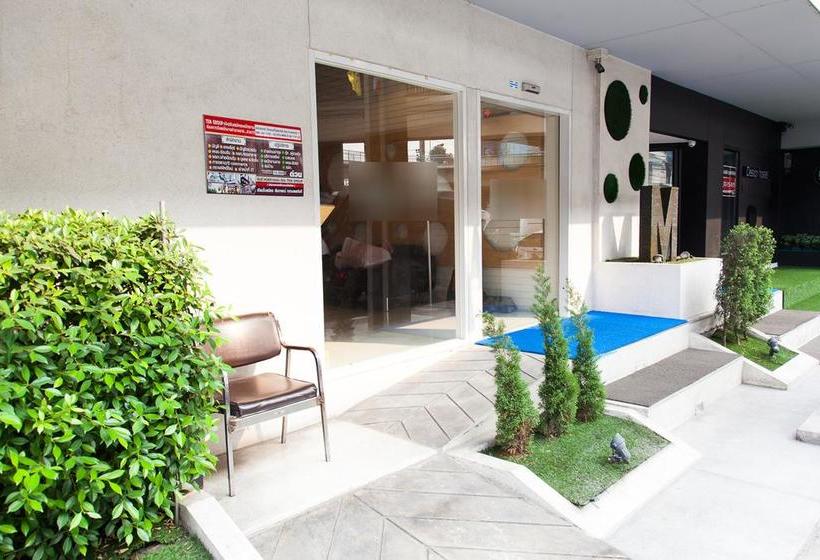 ホテル Zen Rooms Ladprao Soi 23